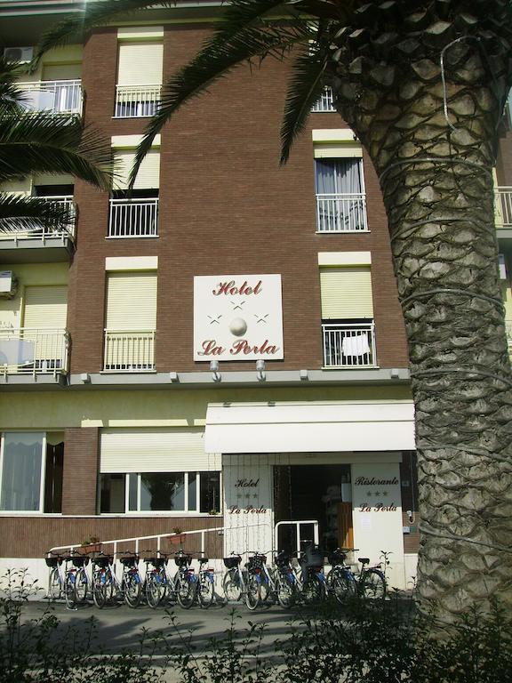 Hotel La Perla Cupra Marittima Exterior photo